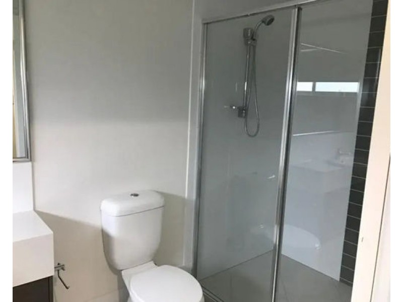 2/9 Daniels Lane, Yarrabilba QLD 4207