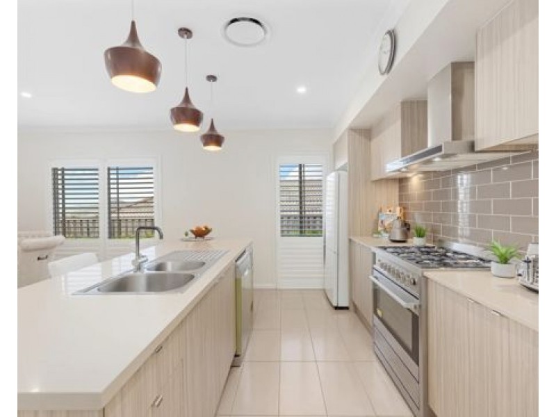 12 ANULA CRESCENT, Upper Coomera QLD 4209