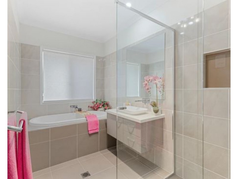 12 ANULA CRESCENT, Upper Coomera QLD 4209