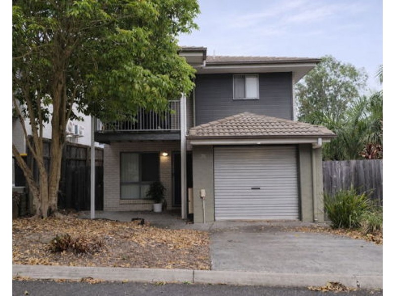 28/1 Gumview Street, Albany Creek QLD 4035