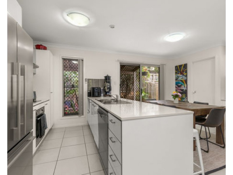 28/1 Gumview Street, Albany Creek QLD 4035