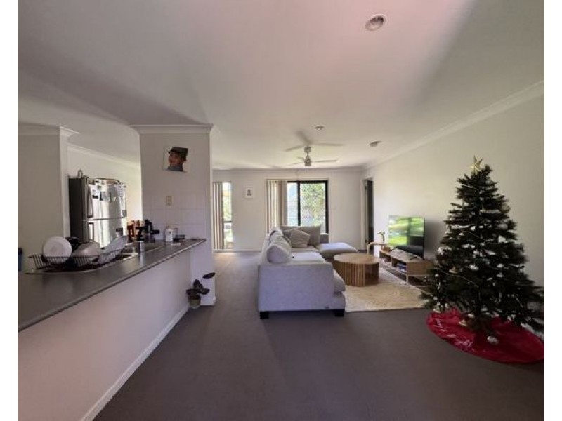 27/74 Plaza Street, Wynnum West QLD 4178