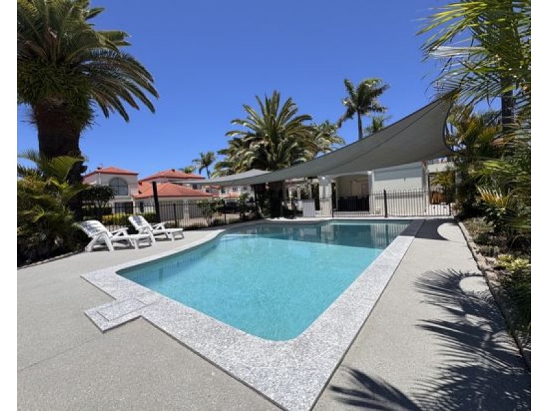 27/74 Plaza Street, Wynnum West QLD 4178