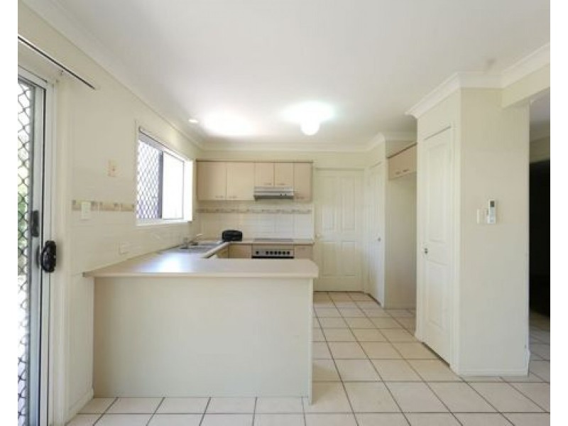 11/1 Daintree Drive, Parkinson QLD 4115