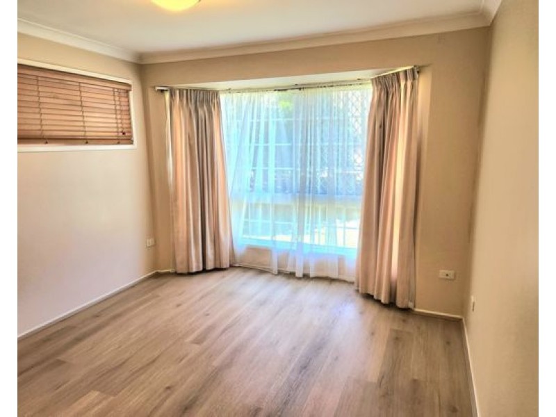 9 Tapioca Street, Eight Mile Plains QLD 4113