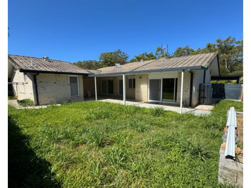 39 Captain Cook Close, Arundel QLD 4214