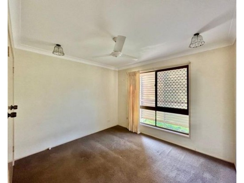 3 Yucca Court, Eight Mile Plains QLD 4113