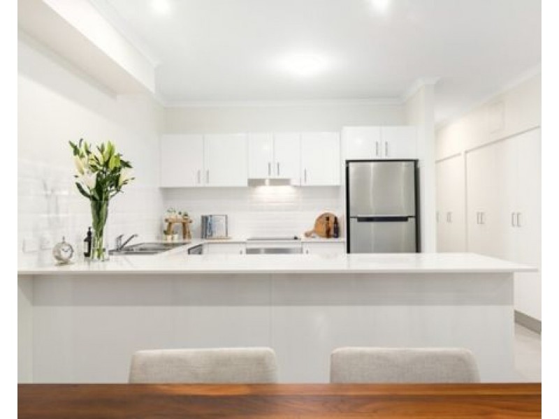 6 6-10 Wattle St, Yorkeys Knob QLD 4878