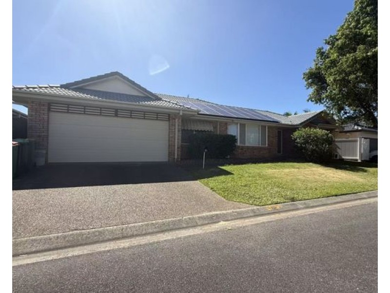 5 Vancouver Drive, Robina QLD 4226