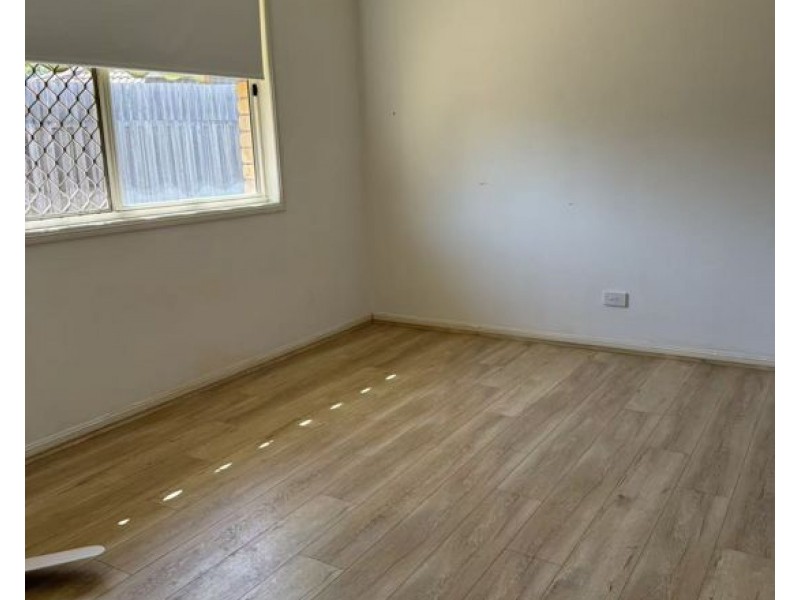 5 Vancouver Drive, Robina QLD 4226