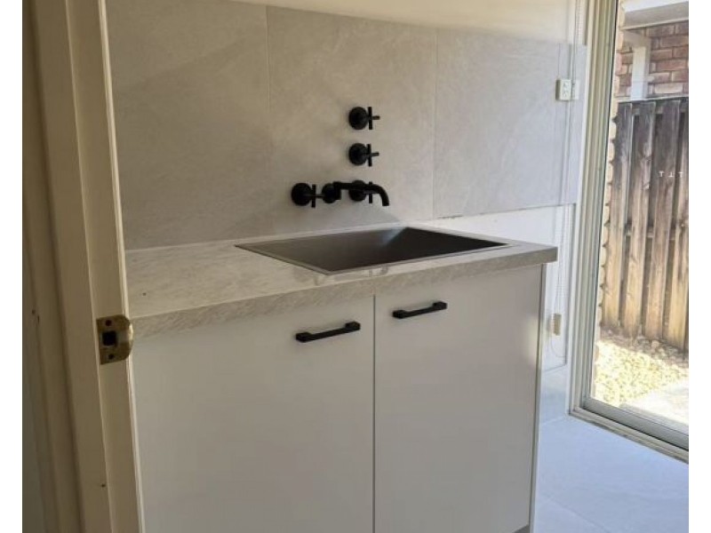 5 Vancouver Drive, Robina QLD 4226