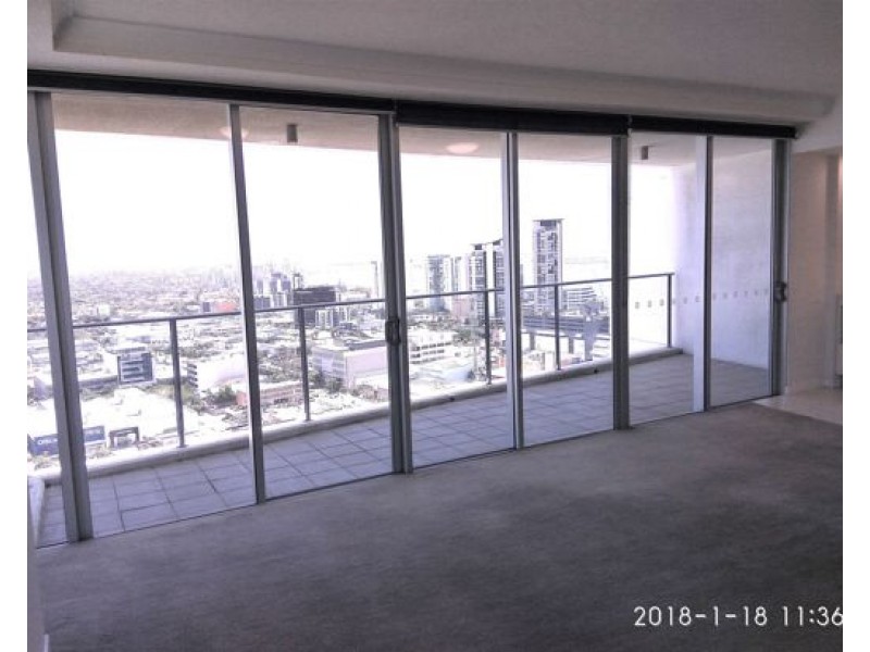 32306/9 Lawson St, Southport QLD 4215