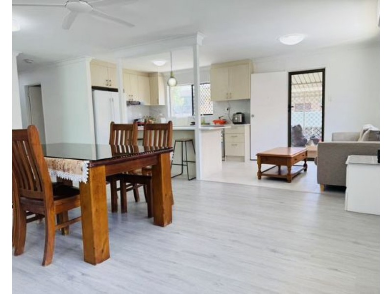 59 Granadilla Street, Macgregor QLD 4109