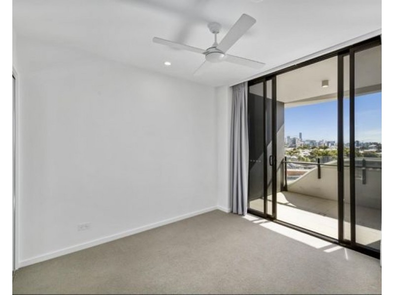 1307/17 Deshon Street, Woolloongabba QLD 4102