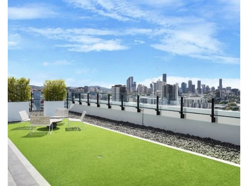 1307/17 Deshon Street, Woolloongabba QLD 4102