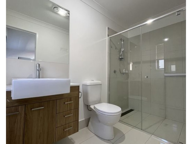 35 52 Highgrove St, Calamvale QLD 4116