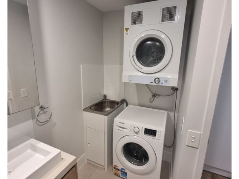 2BF/12 Sanders St, Upper Mount Gravatt QLD 4122