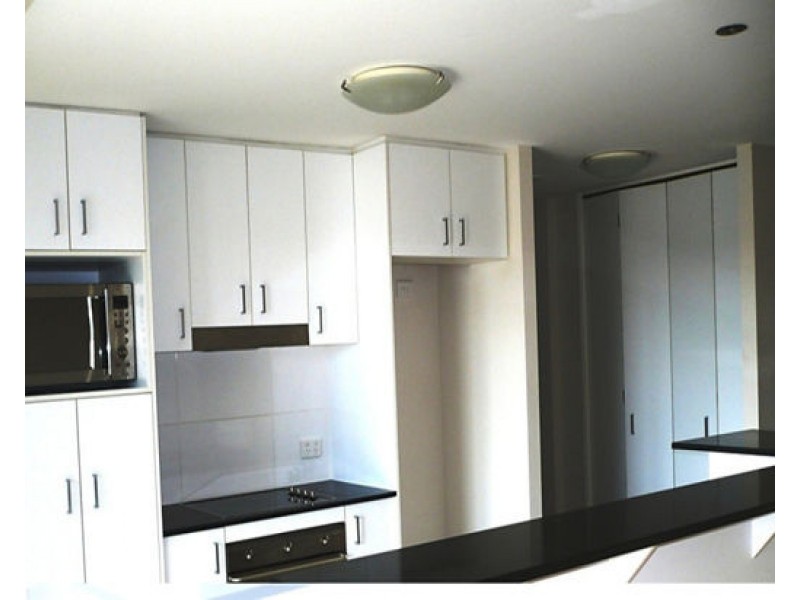 24/1 MCNAUGHTON STREET, Redcliffe QLD 4020