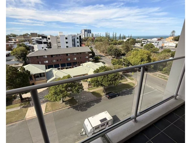 24/1 MCNAUGHTON STREET, Redcliffe QLD 4020