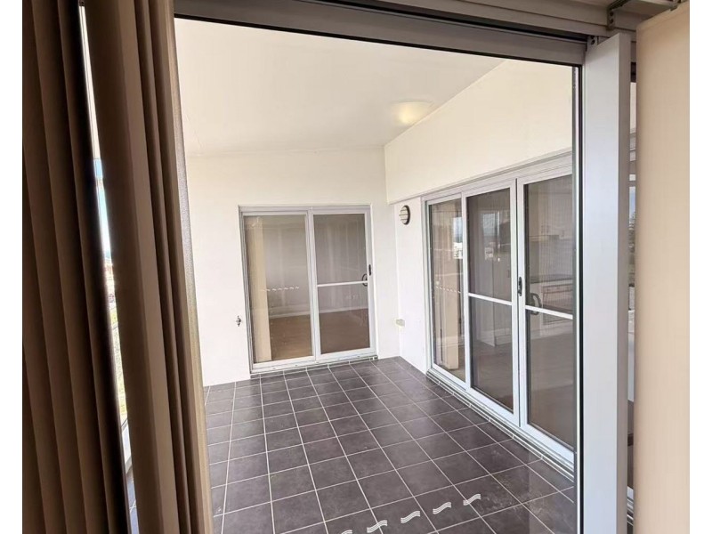 24/1 MCNAUGHTON STREET, Redcliffe QLD 4020