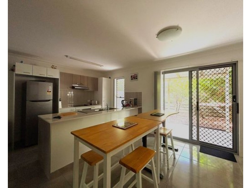 27/40 Old Logan Road, Gailes QLD 4300