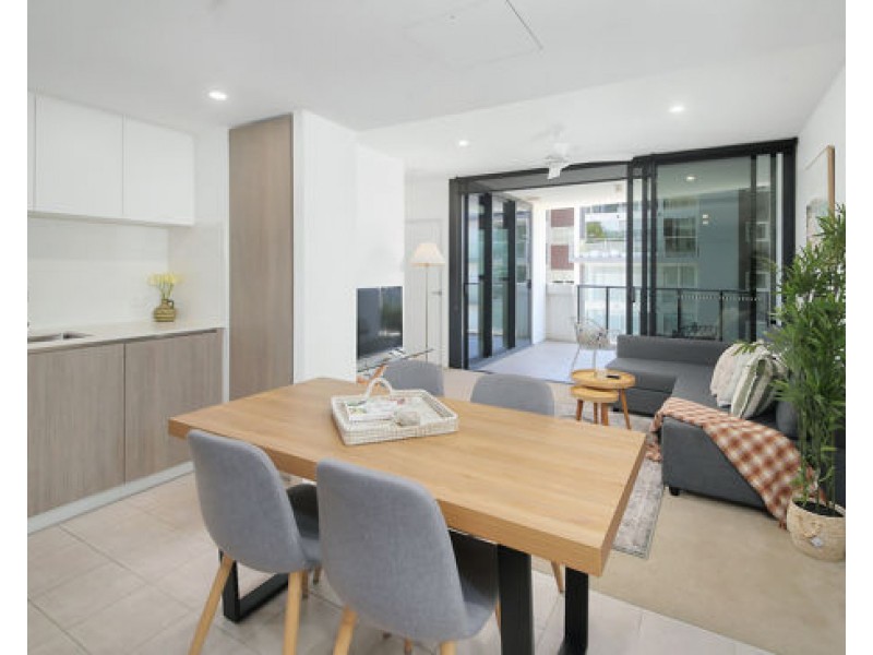 10606/7 Wharf Street, Hamilton QLD 4007