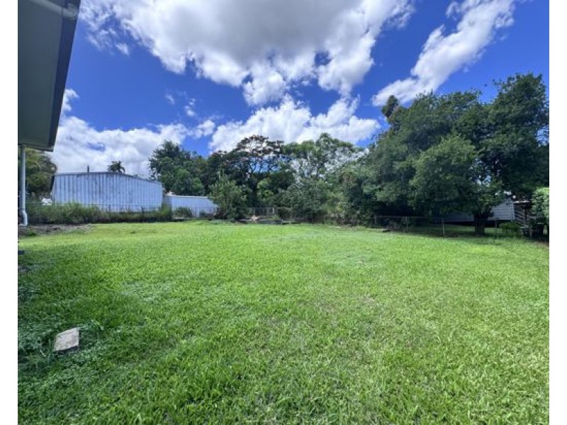 19 Paten Street, North Ipswich QLD 4305