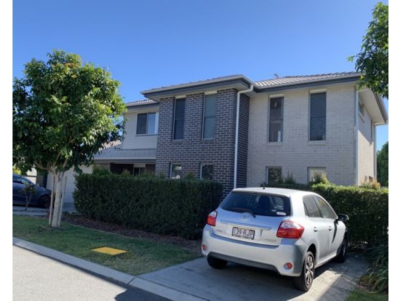 2/40 Old Logan Road, Camira QLD 4300