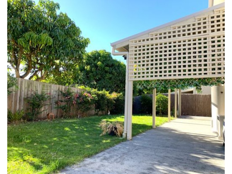 2/40 Old Logan Road, Camira QLD 4300