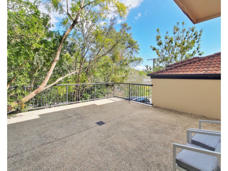 1/68 Armadale Street, St Lucia QLD 4067