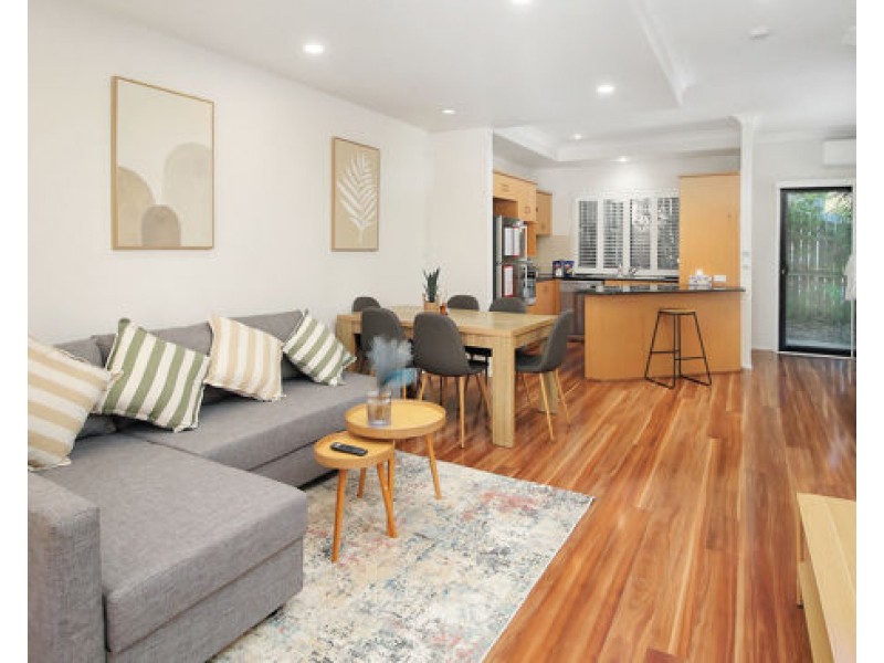 1/68 Armadale Street, St Lucia QLD 4067