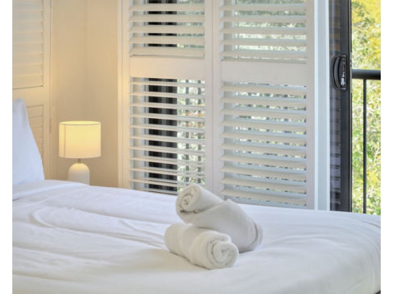 1/68 Armadale Street, St Lucia QLD 4067