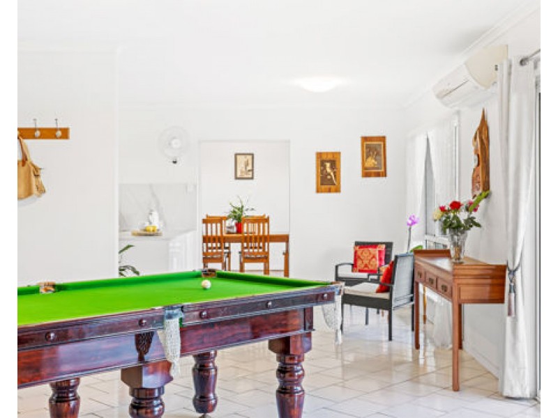 70 Tamworth Drive, Helensvale QLD 4212