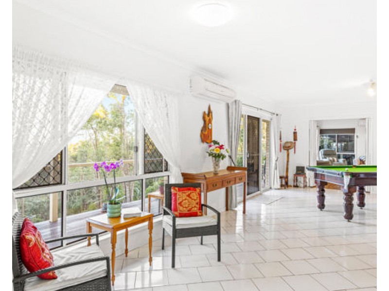 70 Tamworth Drive, Helensvale QLD 4212