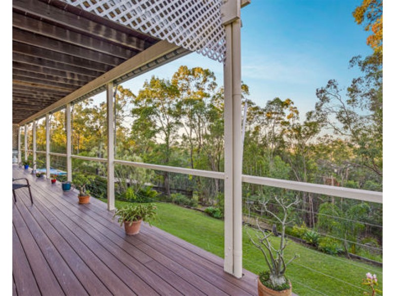 70 Tamworth Drive, Helensvale QLD 4212