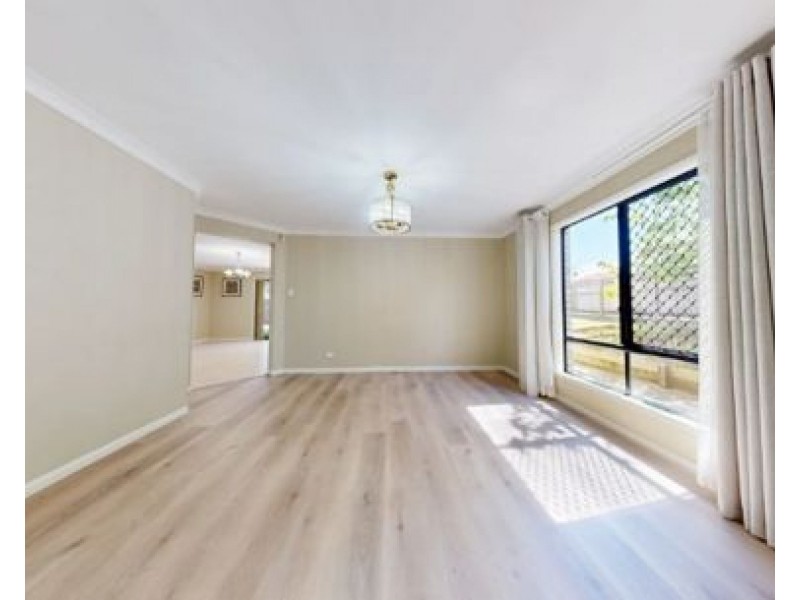 28 Injune Cct, Calamvale QLD 4116