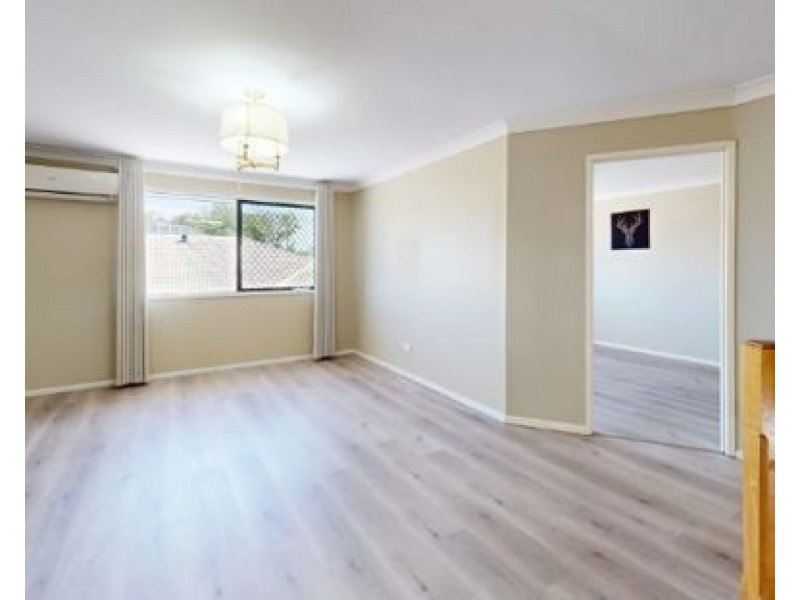 28 Injune Cct, Calamvale QLD 4116