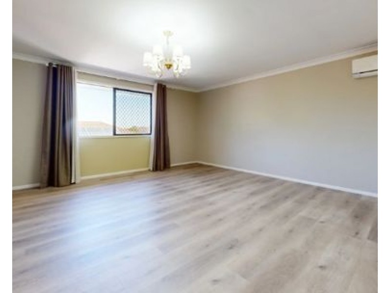 28 Injune Cct, Calamvale QLD 4116