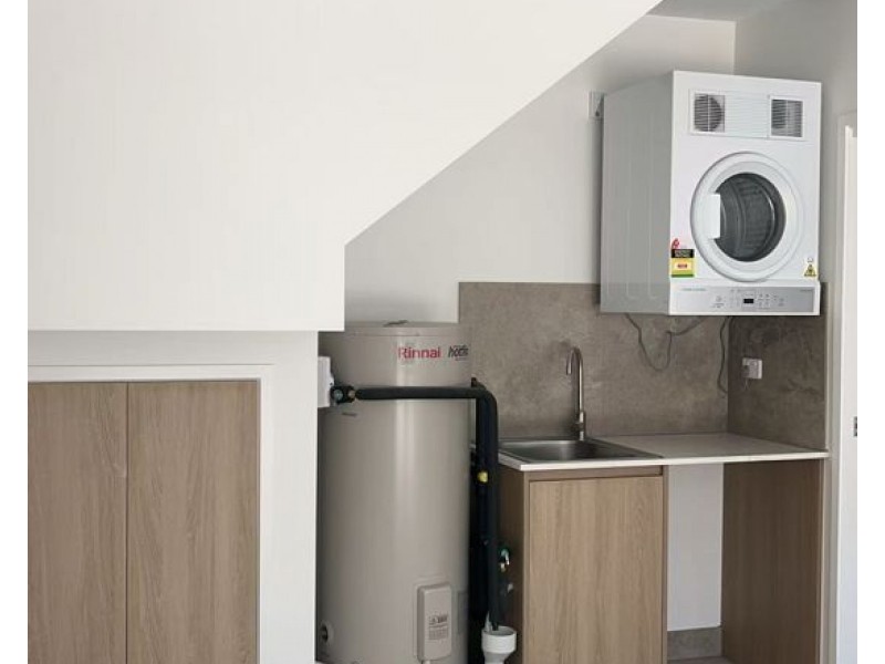 27 Byrne st, Bundamba QLD 4304