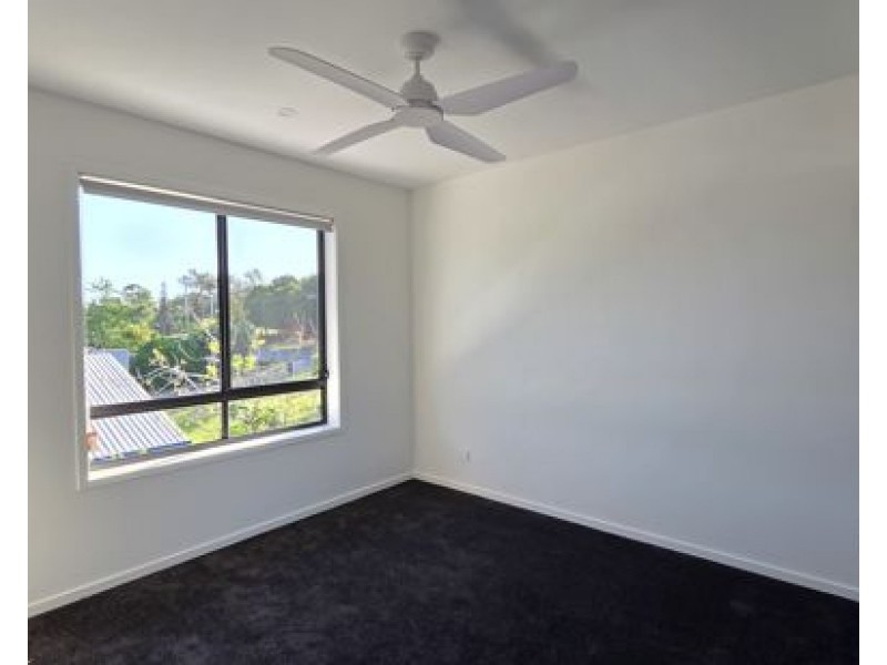 3/27 Byrne st, Bundamba QLD 4304