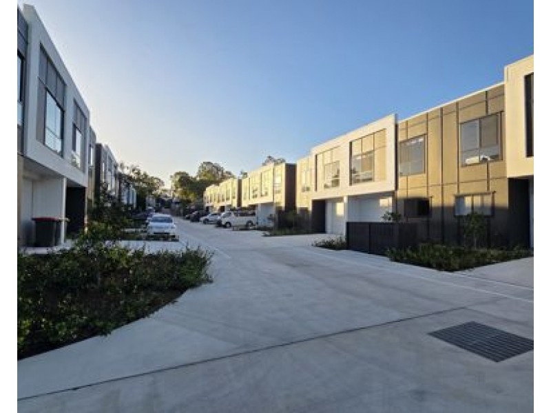 3/27 Byrne st, Bundamba QLD 4304