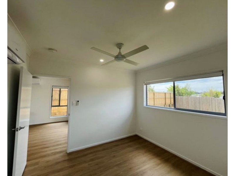 9 A-B-C Barbeth Road, Greenbank QLD 4124