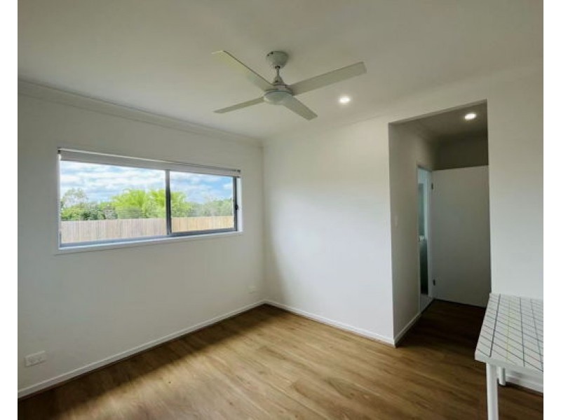 9 A-B-C Barbeth Road, Greenbank QLD 4124