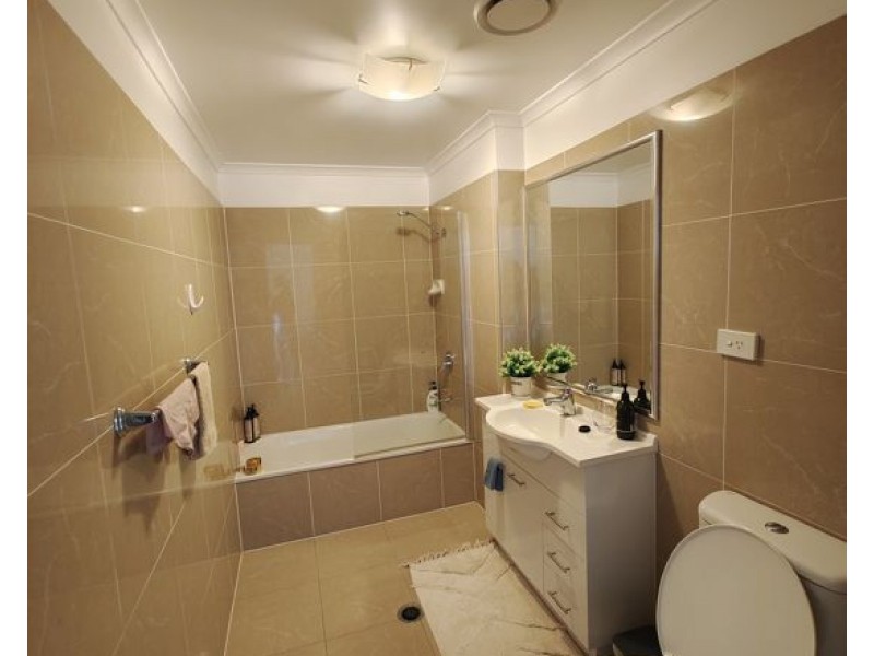 16-20 Sanders St, Upper Mount Gravatt QLD 4122