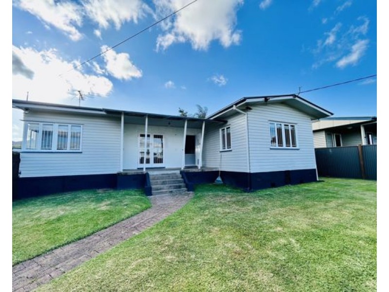 32 Mayrene Street, Carina QLD 4152