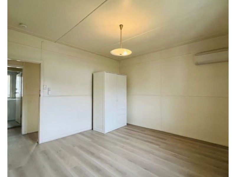 74 Rosedale S, Coopers Plains QLD 4108