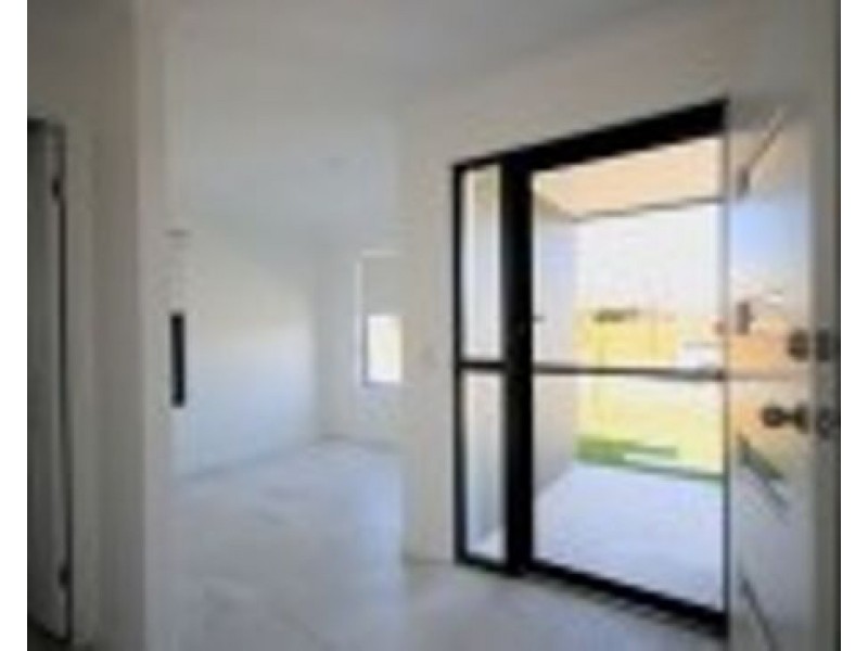 17 Splendid Close, Pallara QLD 4110