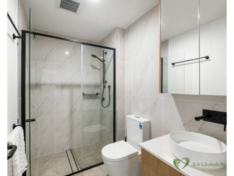 106 580 Sherwood Road, Sherwood QLD 4075