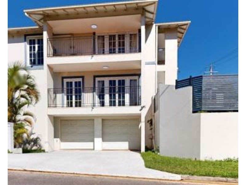 3 Joynt St, Hamilton QLD 4007