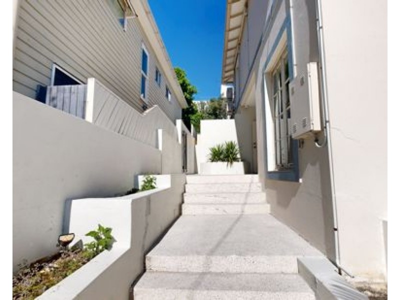 3 Joynt St, Hamilton QLD 4007